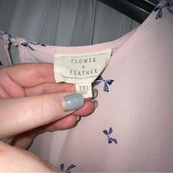 SOLD Flower & Feather 3XL Pink Bow Short Sleeve Flowy Top blouse shirt Plus Size - Picture 6 of 7